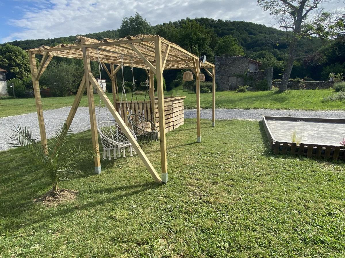 Villa jacuzzi vue sur les Pyrénées Seilhan Exterior foto
