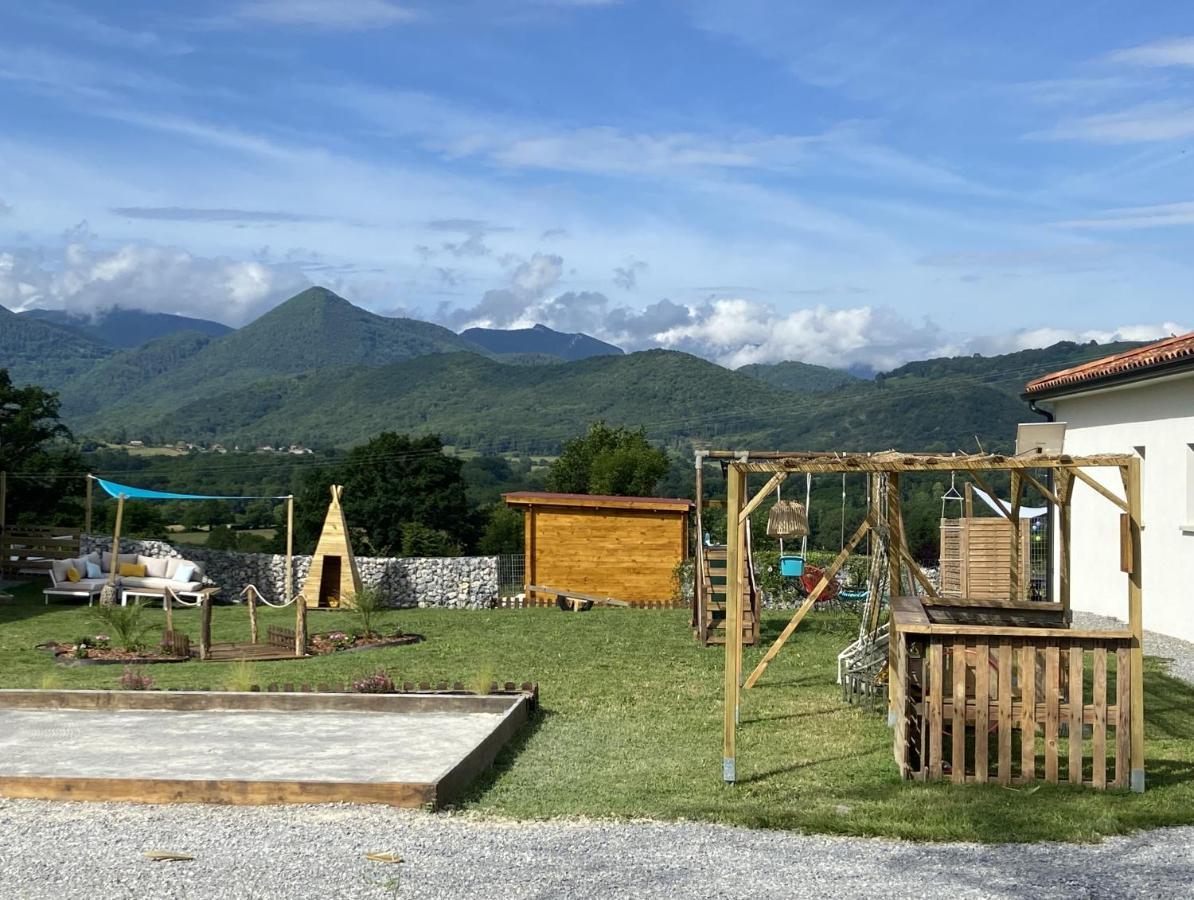 Villa jacuzzi vue sur les Pyrénées Seilhan Exterior foto