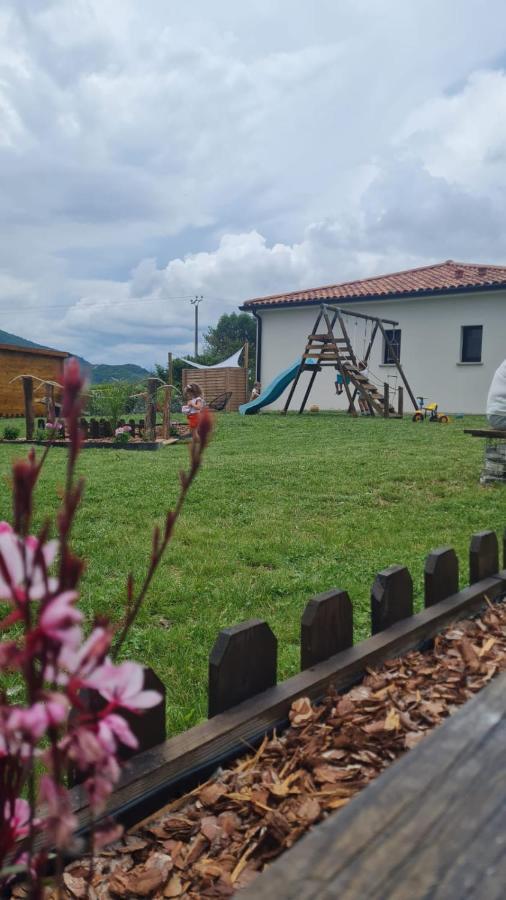 Villa jacuzzi vue sur les Pyrénées Seilhan Exterior foto